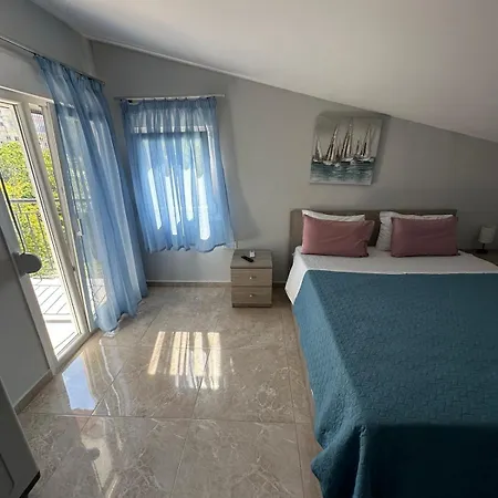 F&R Villa - Family Apartment No6 - 2 Bedrooms Apartment